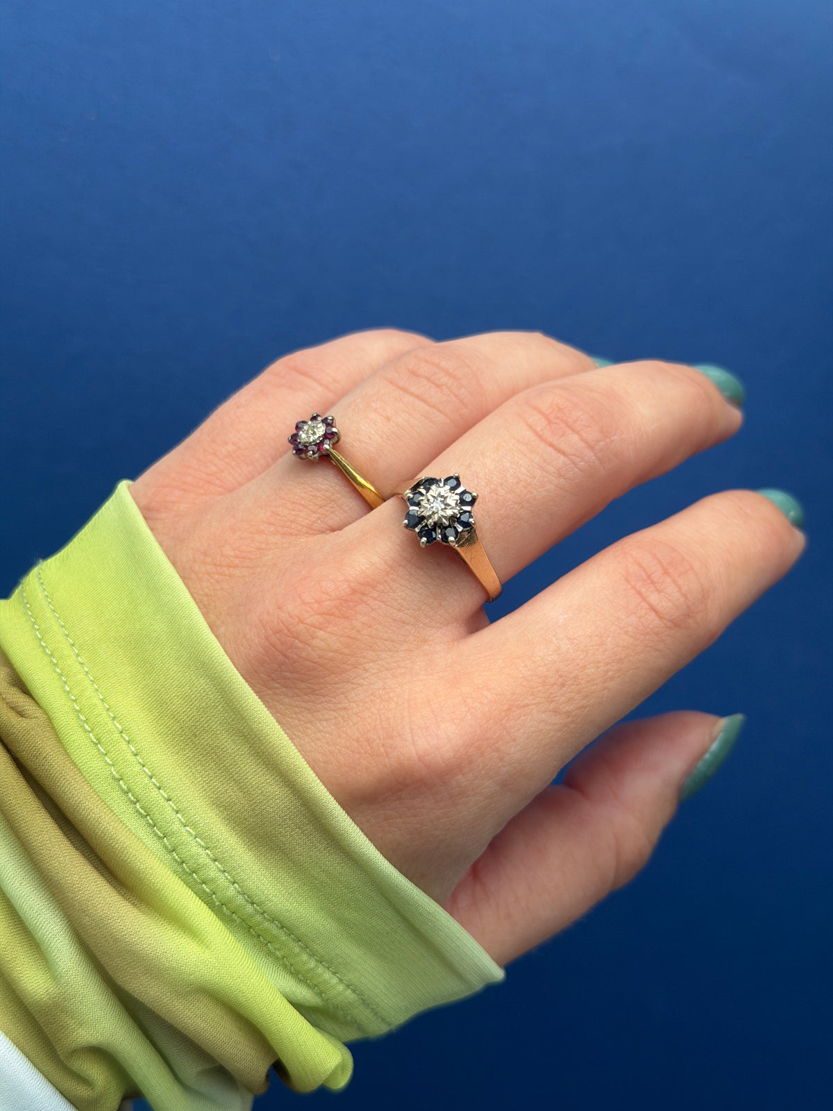 9ct sapphire & diamond flower cluster