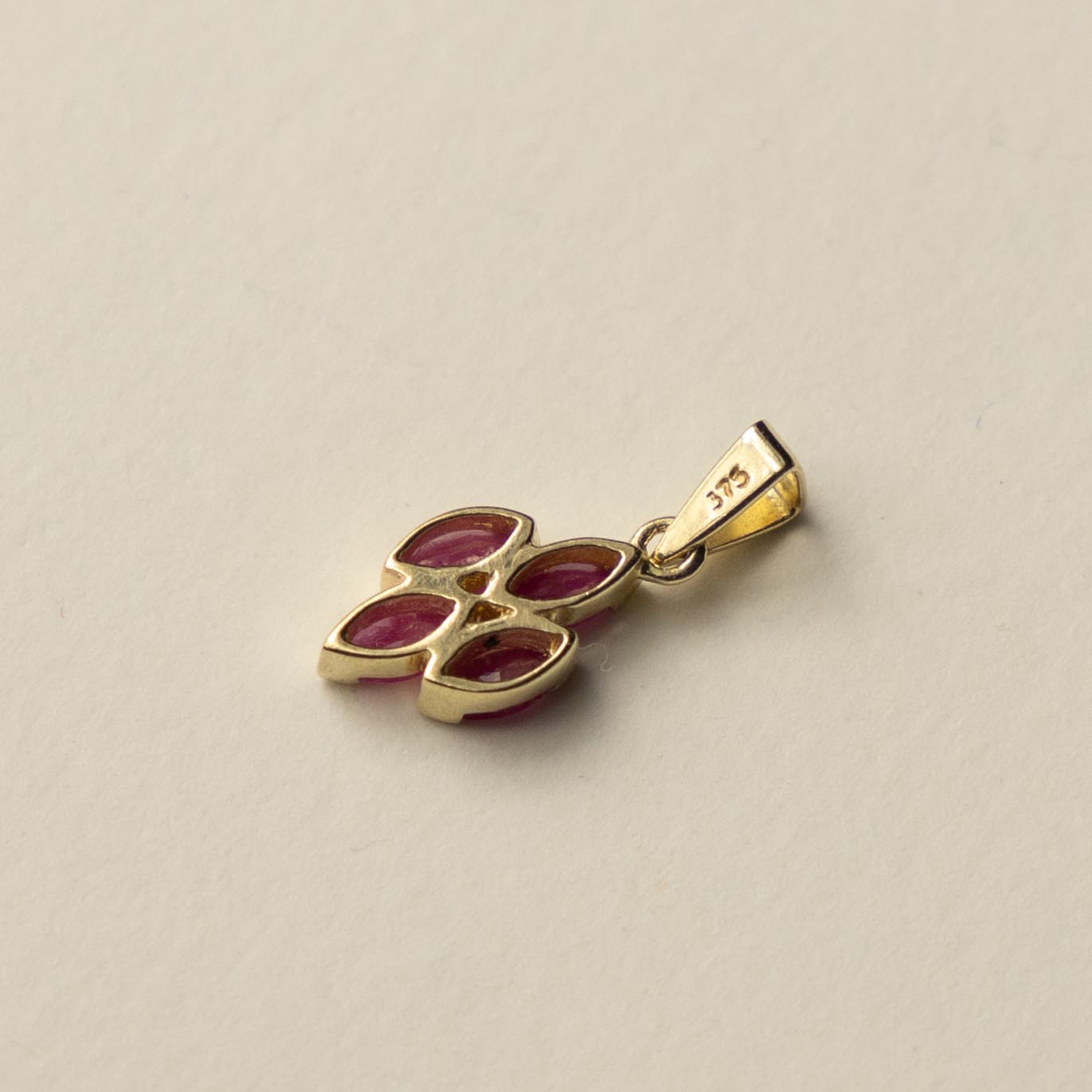 9ct ruby pendant