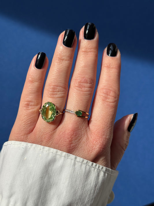 18ct emerald diamond ring