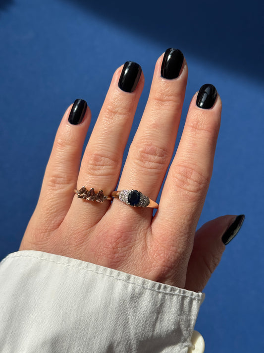 9ct sapphire & diamond solitaire