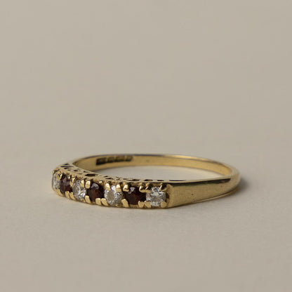 9ct 'I LOVE YOU' ring