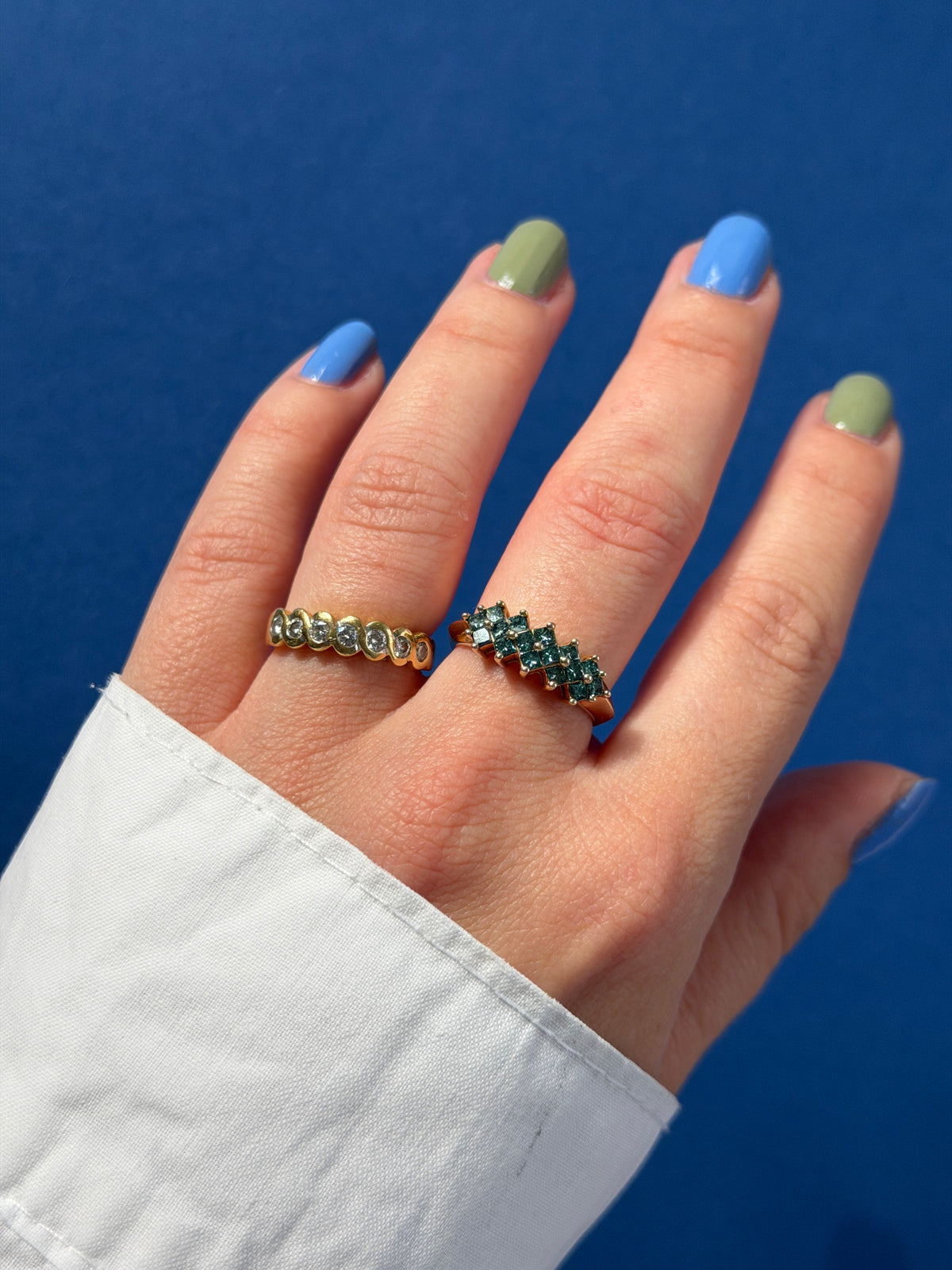 14ct blue diamond cluster ring