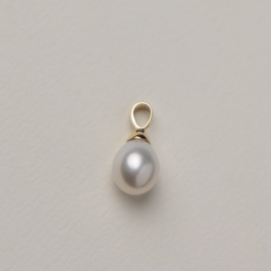 14 carat pearl pendant