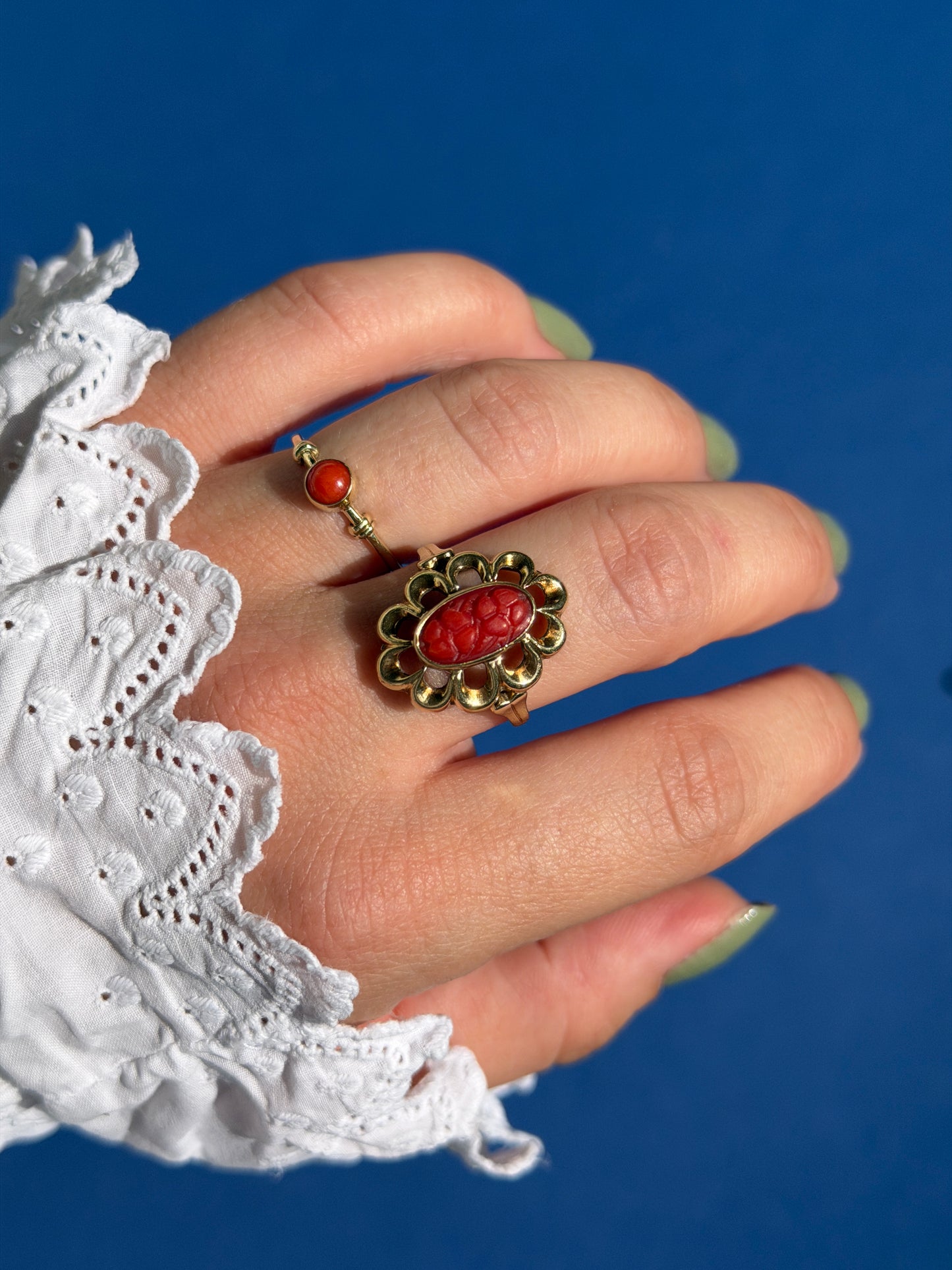 14ct coral band ring