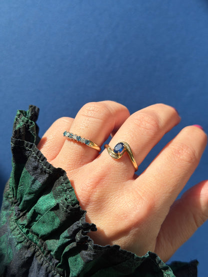 9ct sapphire & diamond twist ring
