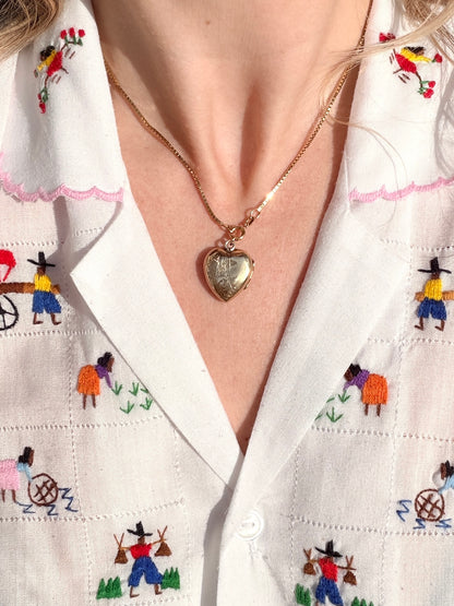 antique 9ct engraved heart locket