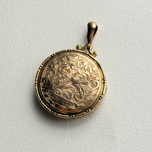 antique 9ct double sided engraved locket