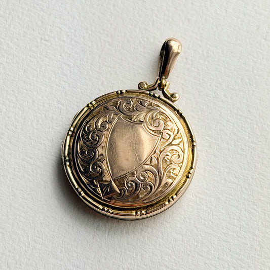 antique 9ct double sided engraved locket