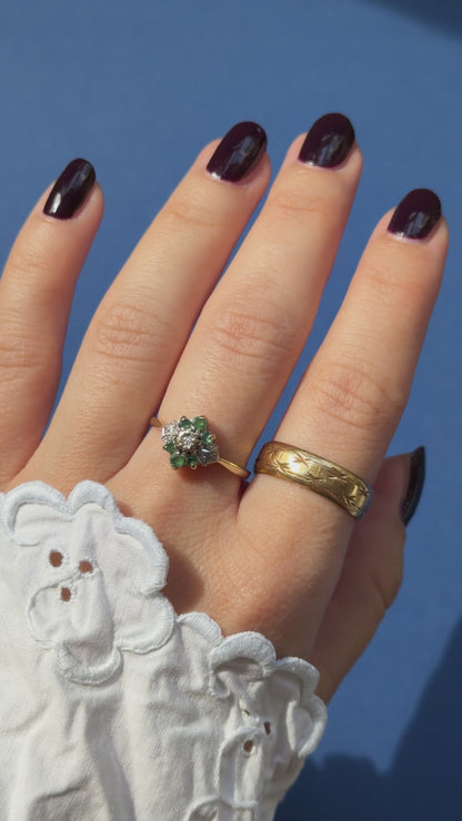 vintage 18ct gold patterned band ring